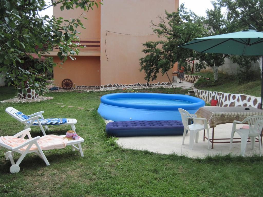Hadjibulevata Guest House Kovachevtsi Exterior foto